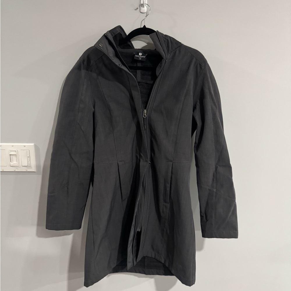 Rain jacket - Picture 1 of 3